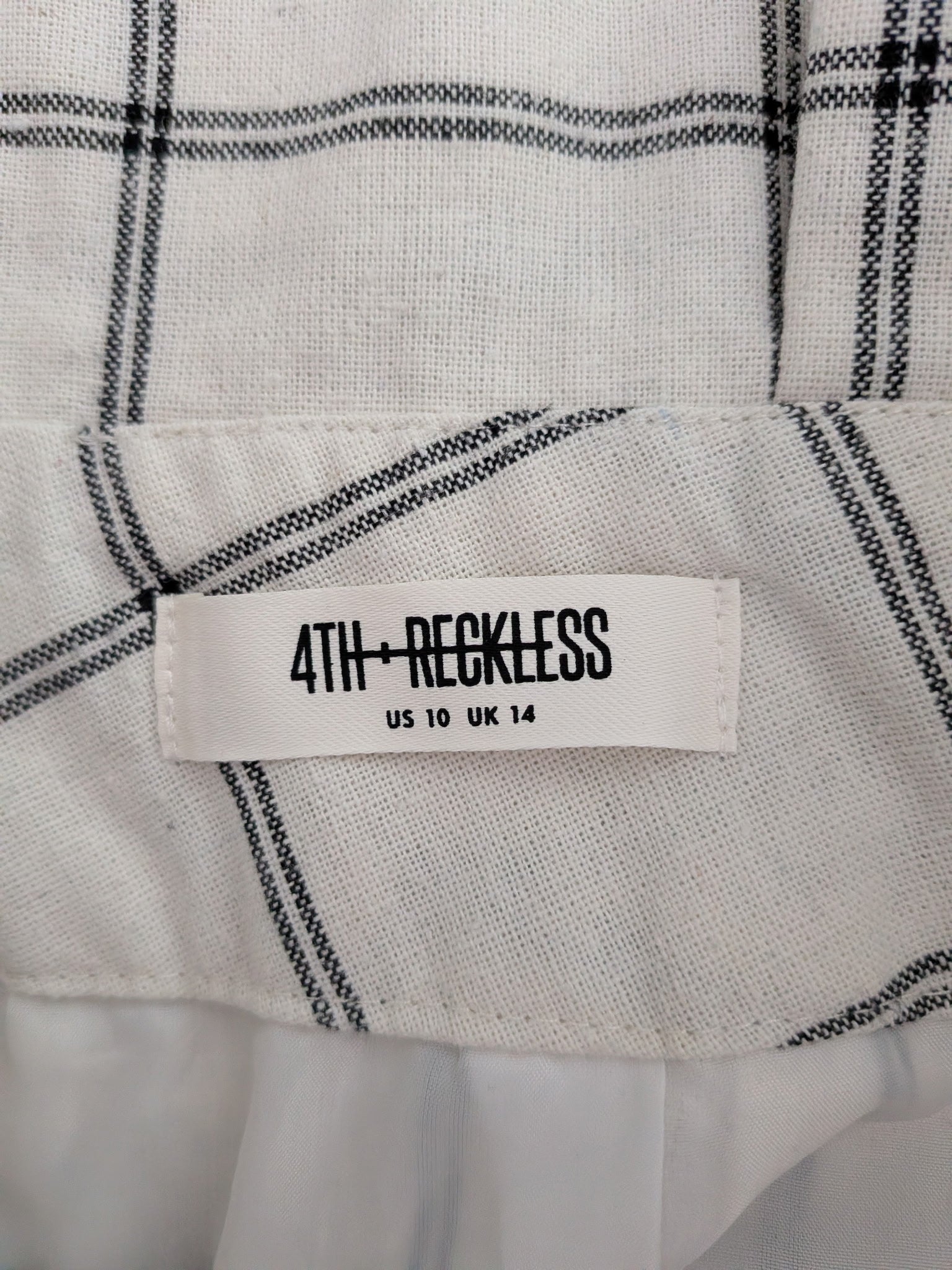 4th+Reckless UK 14
