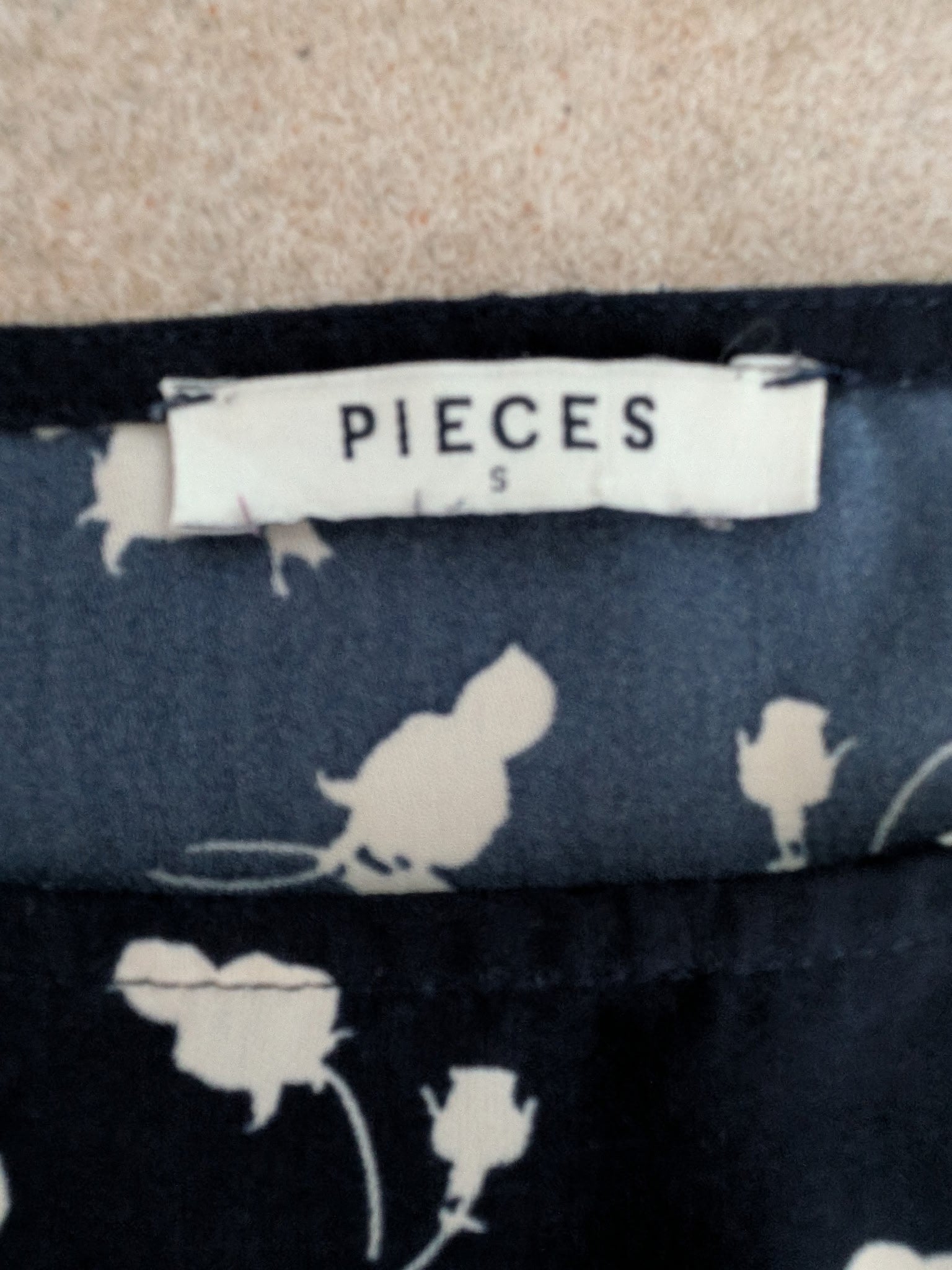 Pieces S