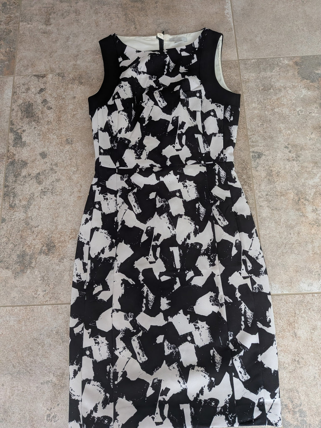 H&M Sukienka Abstrakcyjna S