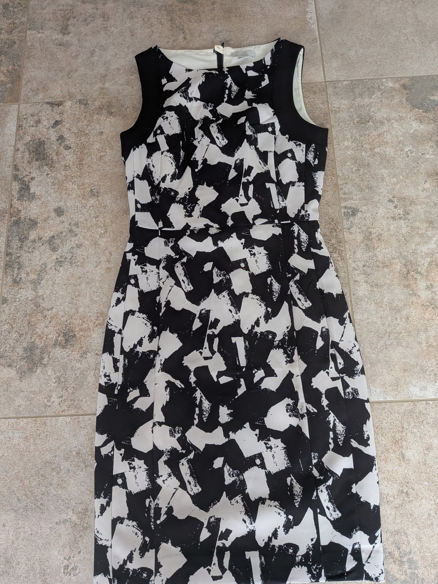 H&M Sukienka Abstrakcyjna S
