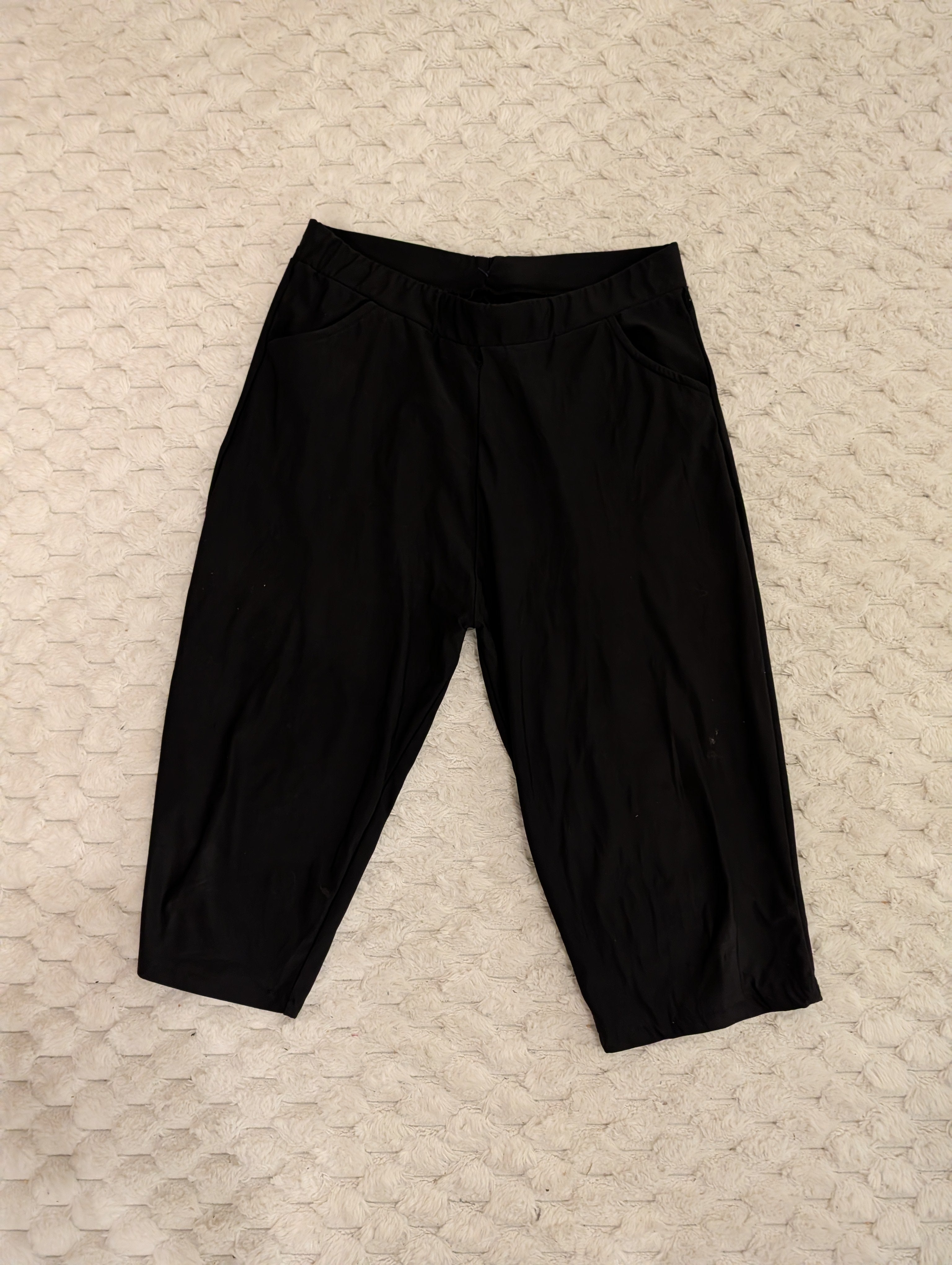Czarne Spodnie Capri / Rybaczki XXXL