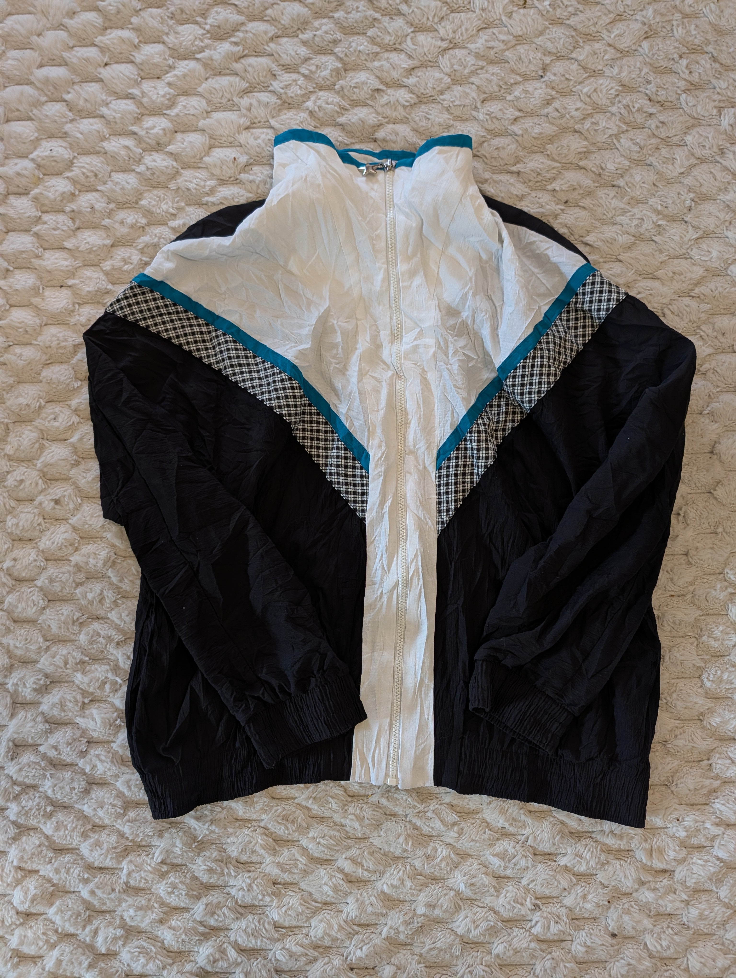 Wiatrowćka Vintage Damska – Czarno-Biała XL [Grade B]
